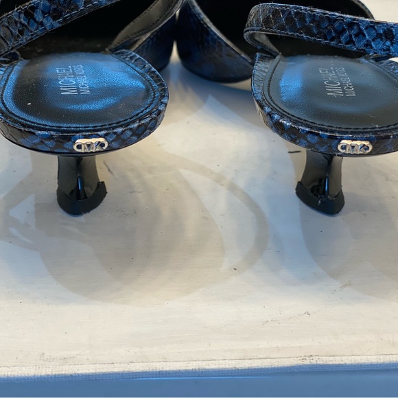 Michael KORS Luna Snake Embossed leather sling back kitten pump size 9.5M - Picture 7 of 11